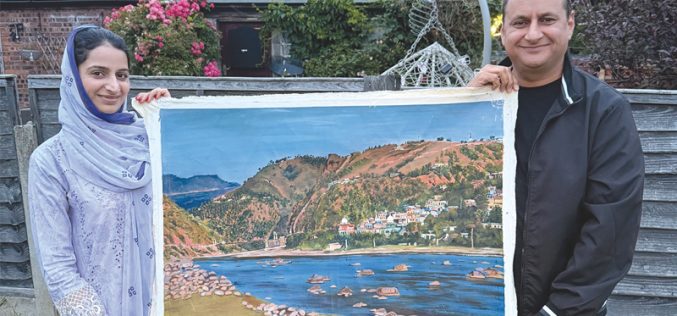 New South Asian Visual Artist has arrived in Manchester to create and exhibit the beauty of Pakistan and Kashmir